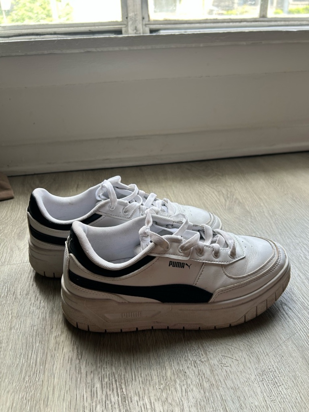 Puma White and Black Low-Top Chunky Sneakers